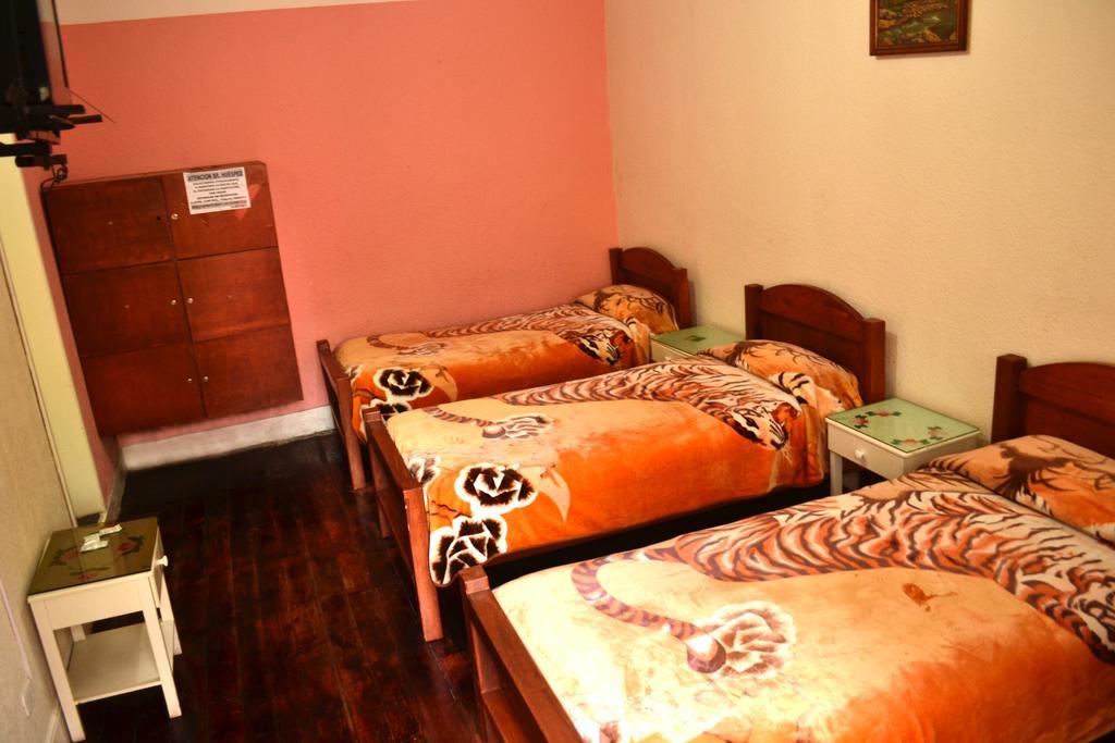Hostal Loro Verde Quito Exterior foto