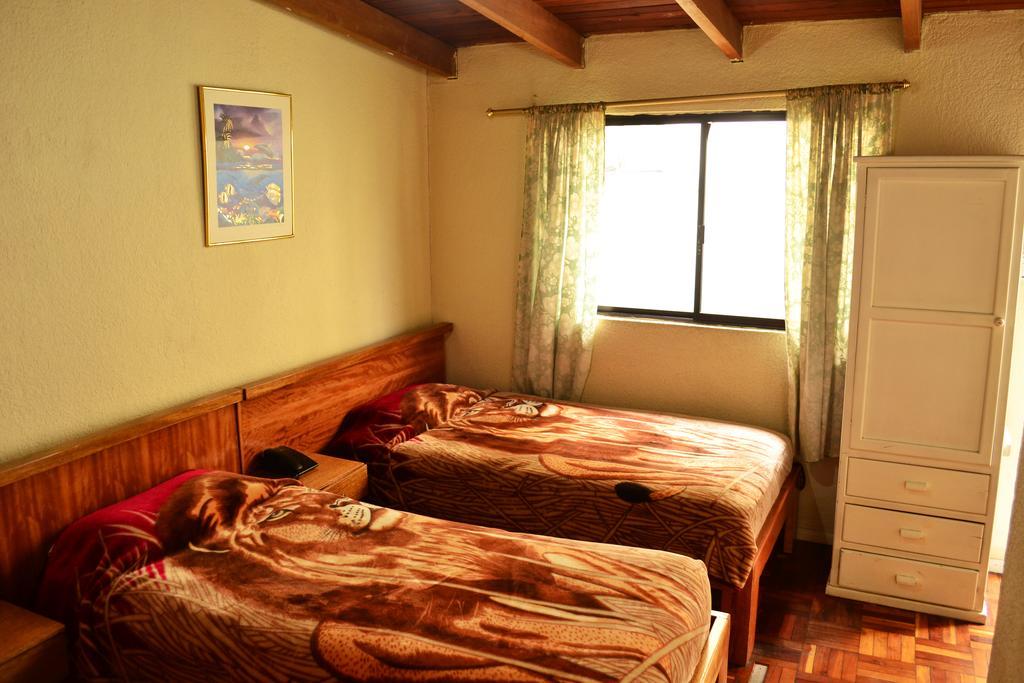 Hostal Loro Verde Quito Exterior foto